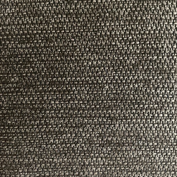 Pair of grey faux fur throw pillows - Picture 2 of 3